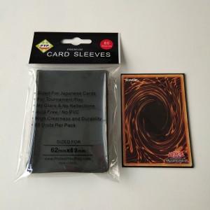 Manicotto per carte da gioco opaco giapponese Small Size Yugioh Card Deck Guard 62X89mm